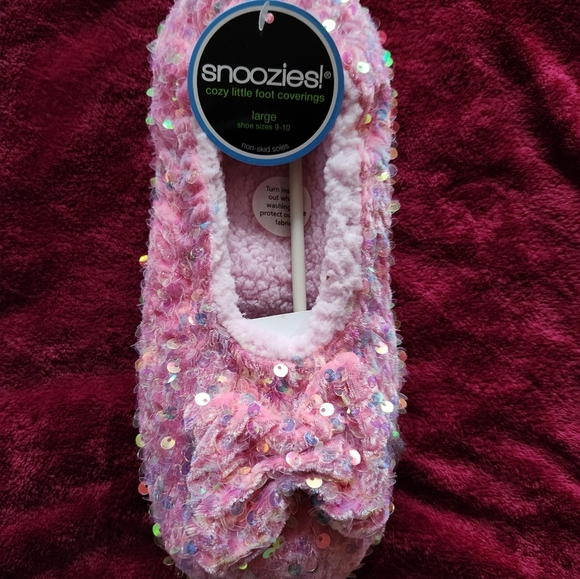 Nwt Snoozie Slipper - Picture 2 of 7